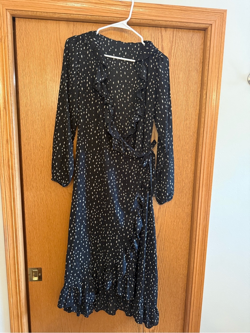 NWT Disturbia Carmen wrap Midi Dress size US 6